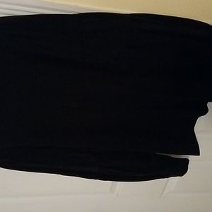 Women's black sweatshirt Top by Isabel size small